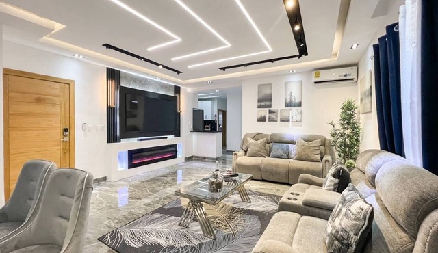 Luxury 2BR Private Pool & Patio Oasis