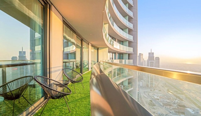 Luxury 2BR | Skyline Sea View Direct Mall Metro Dining Shops City Walk