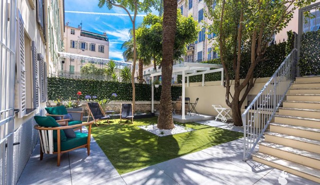 Luxury 3 Bdr Garden & Parking - Angels' Garden