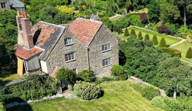 Luxury 3 Bed Cottage on Rewilding Estate