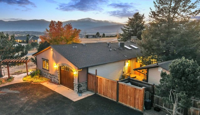 Luxury 3-bedroom getaway in the heart of CO Springs featuring breathtaking views