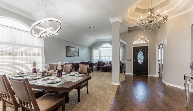Luxury 3 bedroom residential home in Frisco