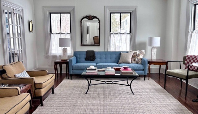 Luxury 3-Bedroom Retreat in Downtown Lenox & Minutes to Tanglewood