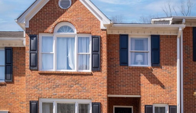 Luxury 3-bedroom townhome in delightful Vestavia Hills