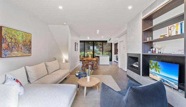 Luxury 3 storey residence