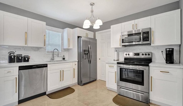 Luxury 3bd/2ba near Beach & Las Olas