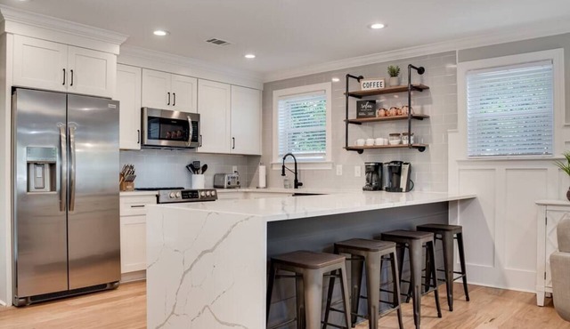 Luxury 3bd Masters Home ~3 miles *Feb Discounts