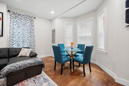 Luxury 3BR 2BA apt near Harvard with Free Parking