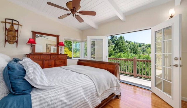 Luxury 3BR/3BA San Rafael Getaway Decks & Views