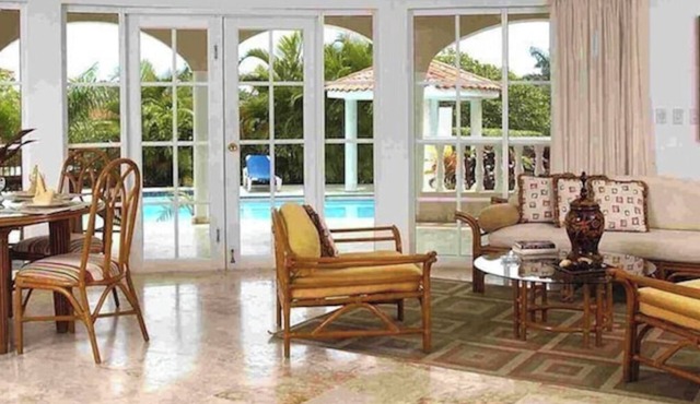 Luxury 3BR 3BATH Villa Sleeps 6 - All INCLUSIVE