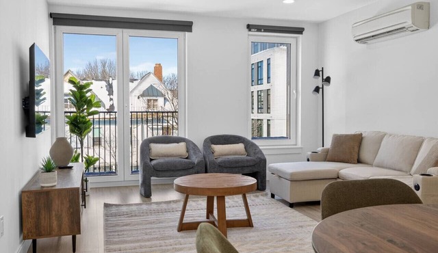 Luxury 3BR | Free Parking | Harvard/BU | ROKU TV