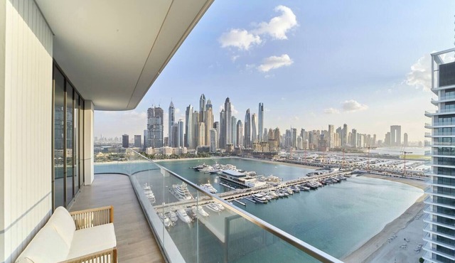 Luxury 3BR Marina View | Palace Beach Residence