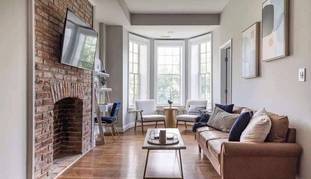 Luxury 3BR+Parking | Heart of DC | Steps to Metro
