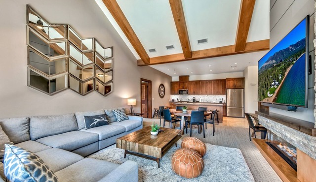 Luxury 3Br Residence steps from Heavenly Village & Gondola