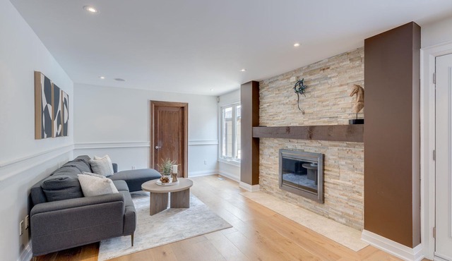 Luxury 4 BDRM Oasis with Heated Pool