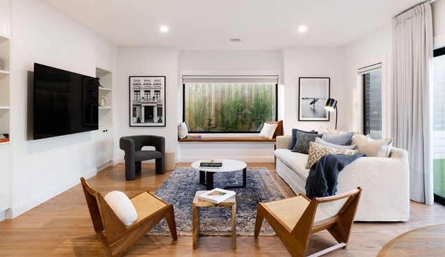 Luxury 4-Bedroom Beach House | Ocean View | Smart Tech | Fully-Equipped Study