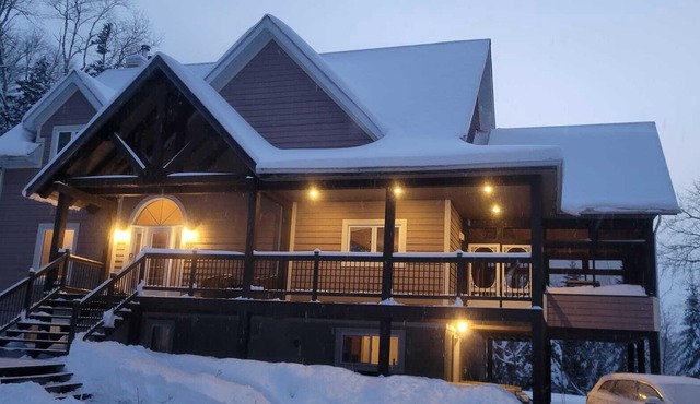 Luxury 4-bedroom chalet in delightful Saint-Côme