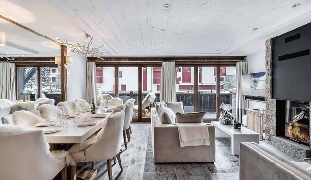 Luxury 4-Bedroom Duplex with Sauna, Near Val-d'Isère Slopes