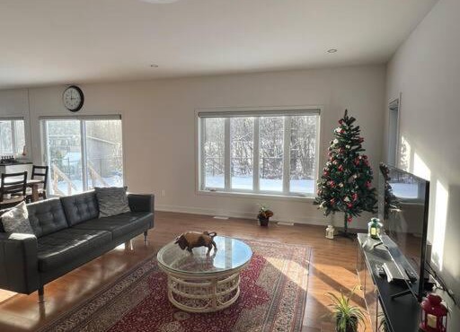 Luxury 4 Bedroom Home in Ottawa/Gatineau