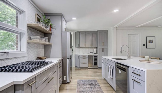 Luxury 4 Bedroom + optional Cigar Lounge