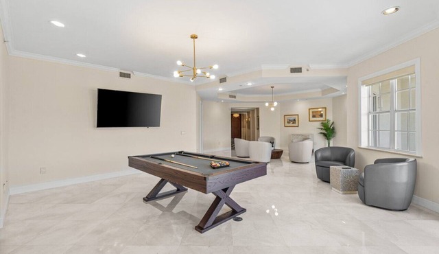 LUXURY 4-Ensuites Beach condo in Jupiter 100 Yards to Ocean!Ocean Views!