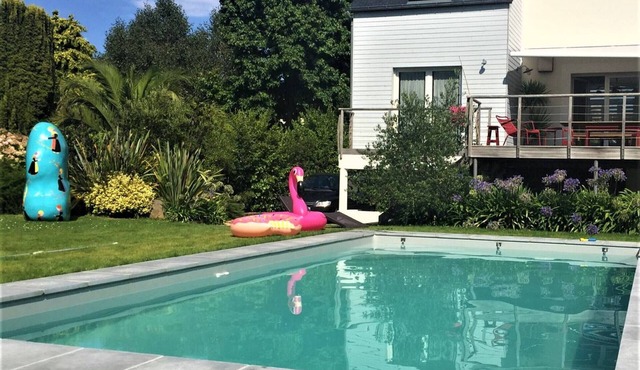 Luxury 4-Star House for 8 with Pool, WiFi, Near Perros-Guirec Marina