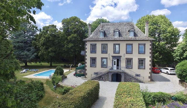 ​Luxury (4 Star) Manor House in the heart of rural Aveyron