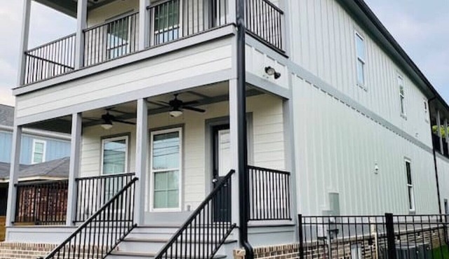 Luxury 4B/4.5b Home, EV Charger, deck by MCG #6