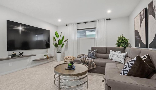 Luxury-4bed with AC-86"TV-BrandNew in Cranston, Calgary