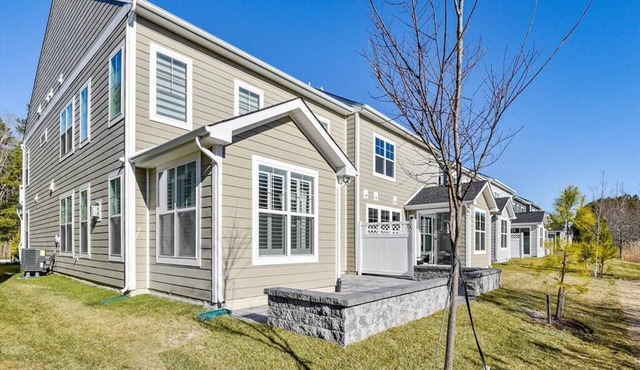 Luxury 4BR Condo Near Fenwick Island