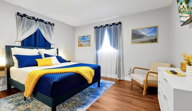 Luxury 4BR Family Getaway – Near Disney, Game Room!”