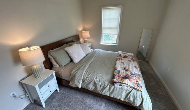 Luxury 4BR House on Riverfront in Davis WV