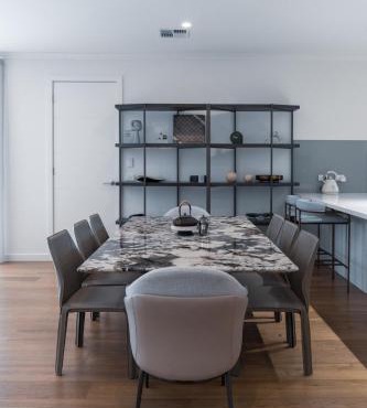 Luxury 4BR w Modern Kicthen & fantastic location