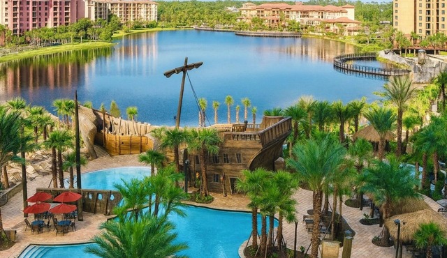 Luxury 4BR Wyndham Bonnet Creek Resort - Lazy River, Pools - Inside Disney World
