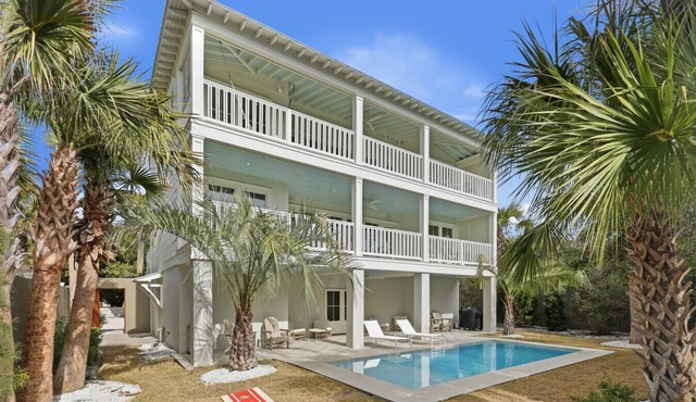 Luxury 5 Bedroom Beachfront Estate