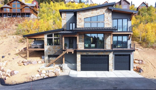 Luxury 5-Bedroom Home at Powder Mountain – Hot Tub, Stunning Views, & More