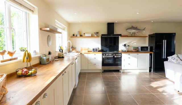 Luxury 5 bedroom house - sleeps 10