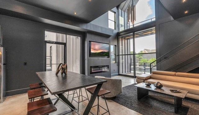 Luxury 5-Bedroom Oasis with Heated Pool