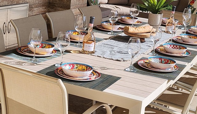 🏖️ Luxury 5-Bedroom Villa with heated 50 mts sq pool 15 mins from Carcassonne.