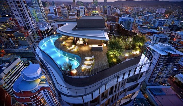 LUXURY,5 STAR,INFINITY POOL,NETFLIX,CARSPACE,WIFI