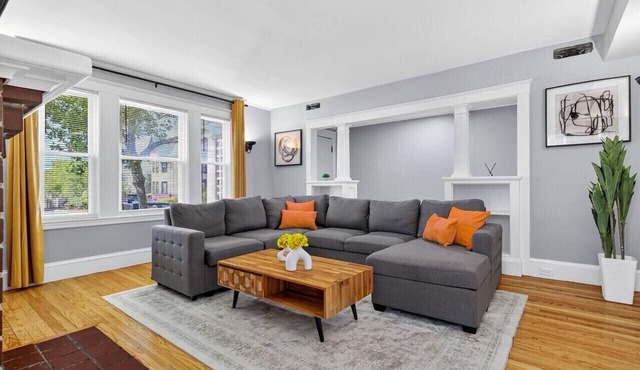 Luxury 5BR APT | Boston