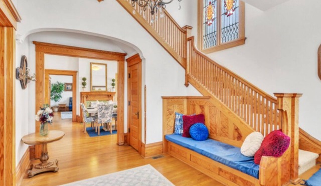 Luxury 5BR Mansion 16ppl Walk to TSQ & DT SLC