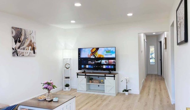 Luxury 5BR Retreat Spacious & Fully Equipped