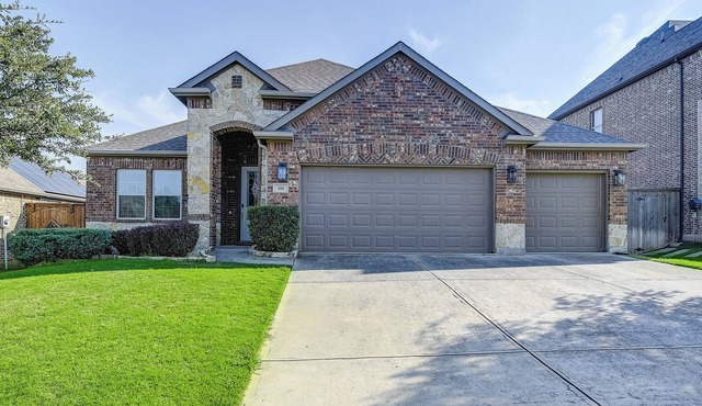 Luxury 5BR Retreat w/Office, Wine Bar, Gym + Barn
