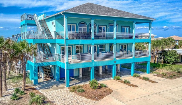 Luxury 6 Bedroom Gulf View, Pet Friendly Home w/Pool, Firepit and more!