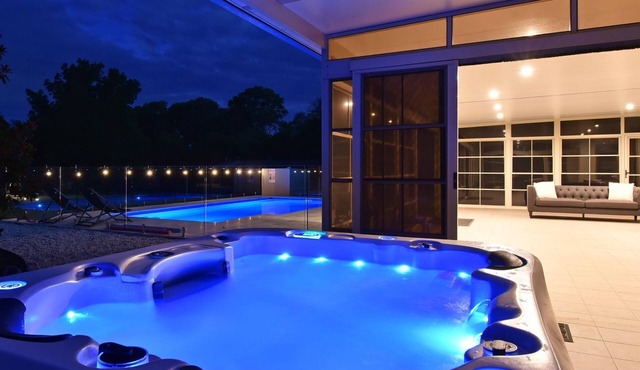 Luxury 7 bedroom Estate Hunter Manor Located in Central Hunter Valley