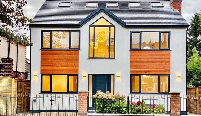 Luxury 7 Bedroom House in Didsbury, Manchester