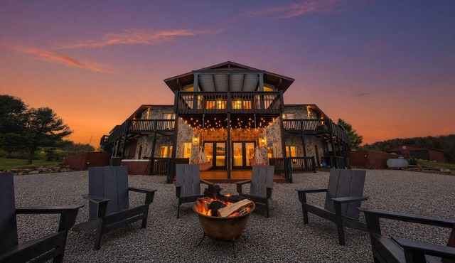 Luxury 7BR Near Elk Ski with Pickleball