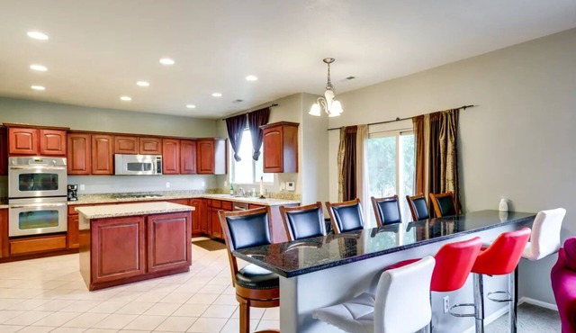 Luxury 8-bedroom house in Silicon Slopes- Ski-Chewfaster