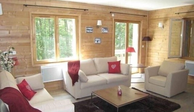 Luxury 80 sqm 3 bedroom Ski/summer apartment in centre of village